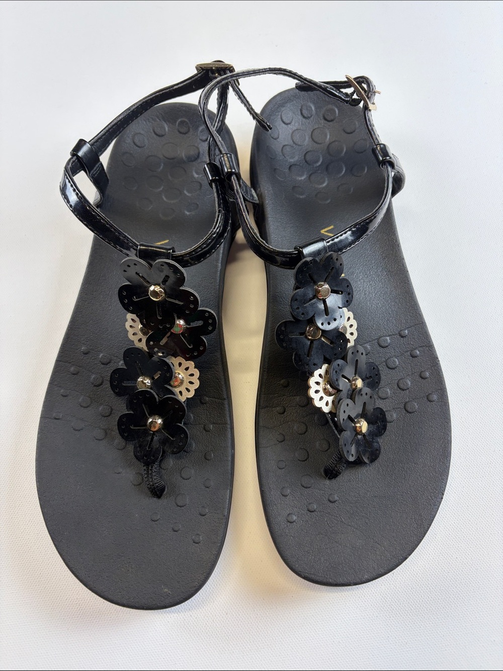 VIONIC BLACK FLORAL THONG SANDALS ADJUSTABLE ANKLE STRAP COMGORT SHOES SIZE 9